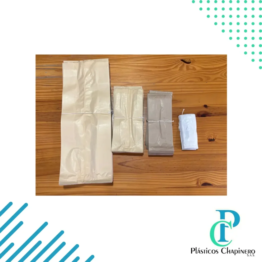 bolsas de papel en diferentes tamaños